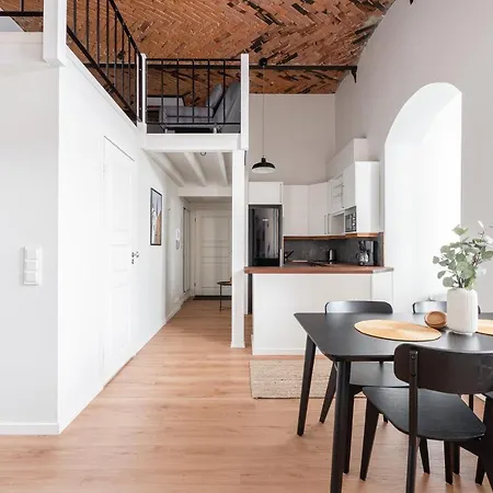 Historical Loft With Sauna & Free Parking, Hosts Up To 7 Guests - Hosted By 2ndhomes Huoneisto Tampere