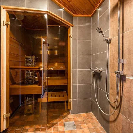 Historical Loft With Sauna & Free Parking, Hosts Up To 7 Guests - Hosted By 2ndhomes Huoneisto *