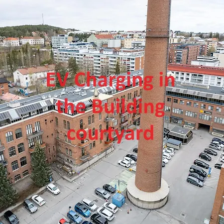 Huoneisto Historical Loft With Sauna & Free Parking, Hosts Up To 7 Guests - Hosted By 2ndhomes